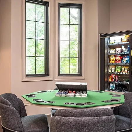 Adams Mansion, 10K Sqft, 7Bd/7Ba, 15Min To Airport-2